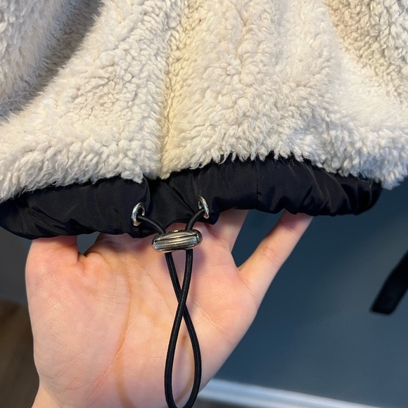 Vintage Windbreaker Jacket - Yellow, White, and Black - Picture 4 of 4